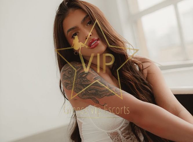 ESCORT-ATHENS-LAURA-SEXY-GIRL-PETITE-ESCORTS-GR-08