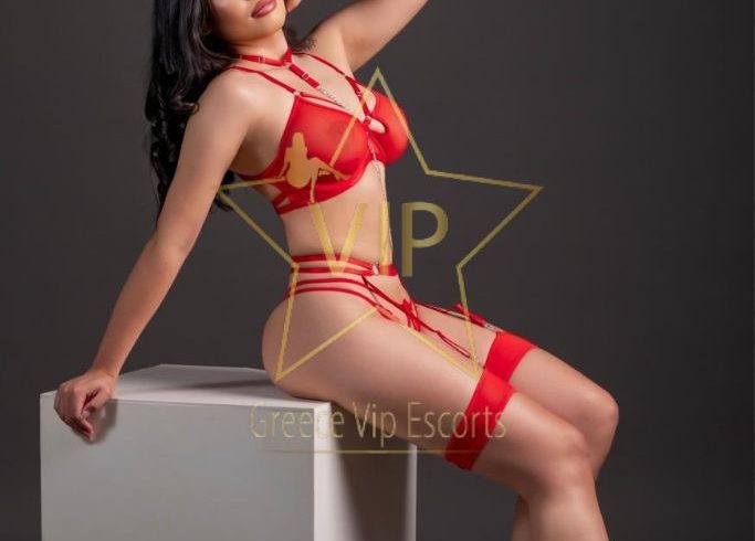 ESCORT-ATHENS-SOFIA-SEXY-BRUNETTE-ESCORTS-ATHENS-2