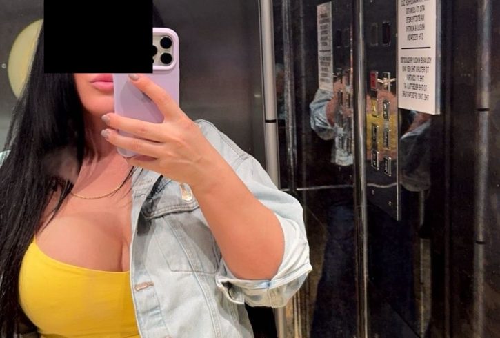 επαγγελματίας του ΜΑΣΑΖ  Έχω μοντέρνα εμφάνιση, είμαι 28 ετών και με λένε Άννα. - Εικόνα3