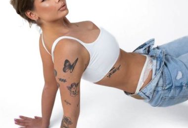 SENSUAL BUSTY SKINNY EROTIC ESCORT IN ATHENS SELENA (1)