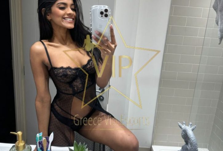 ESCORT-ATHENS-EMMA-SEXY-GIRL-PETITE-ESCORTS-5