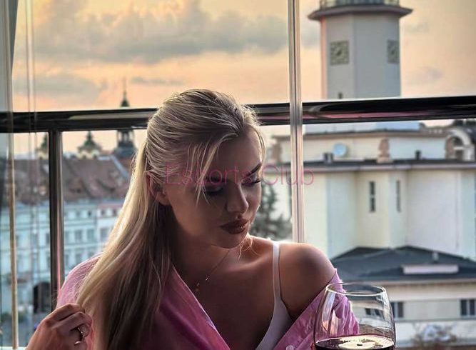 Aliki-escort-(6) Aliki-escort-(6)