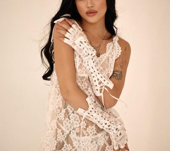 SENSUAL EROTIC SEXY MODEL ESCORT IN ATHENS AMINA (7)