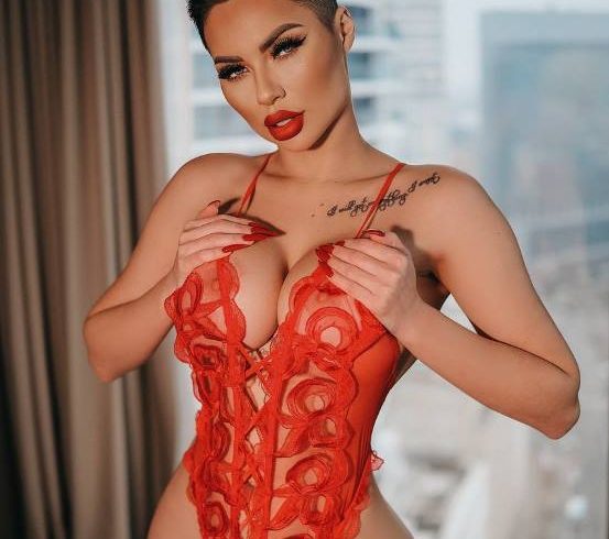 SENSUAL EROTIC KINKY SKINNY MODEL ESCORT IN ATHENS ANGIE (10)