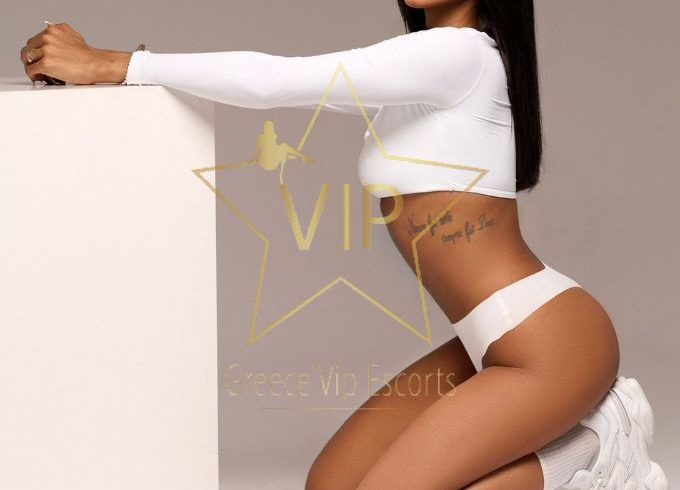 ESCORT-ATHENS-EMMA-SEXY-BRUNETTE-GIRL-ESCORTS-3-1