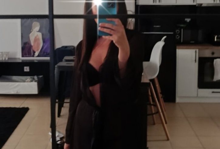 Σε περιμένω στο κέντρο της Αθήνας (διαμέρισμα, όχι στούντιο) - Εικόνα1 Σε περιμένω στο κέντρο της Αθήνας (διαμέρισμα, όχι στούντιο) - Εικόνα1