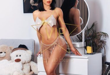 ESCORT-ATHENS-ARIA-SEXY-GIRL-IN-ATHENS-TOUR-4-1