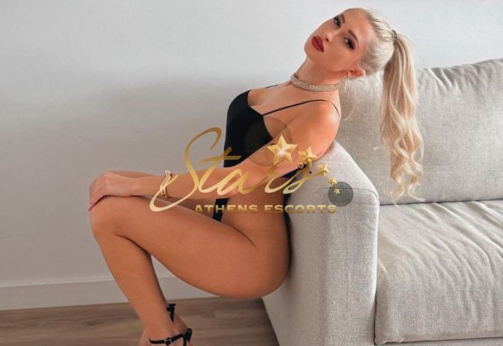 INTERNATIONAL-ESVORTS-GIRLS-ELINA-9
