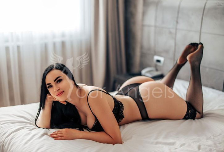 Karolina2606-escort-(3)