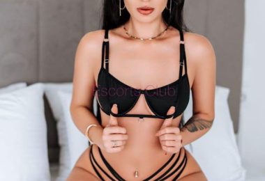 Megan2604-escorts-(1)